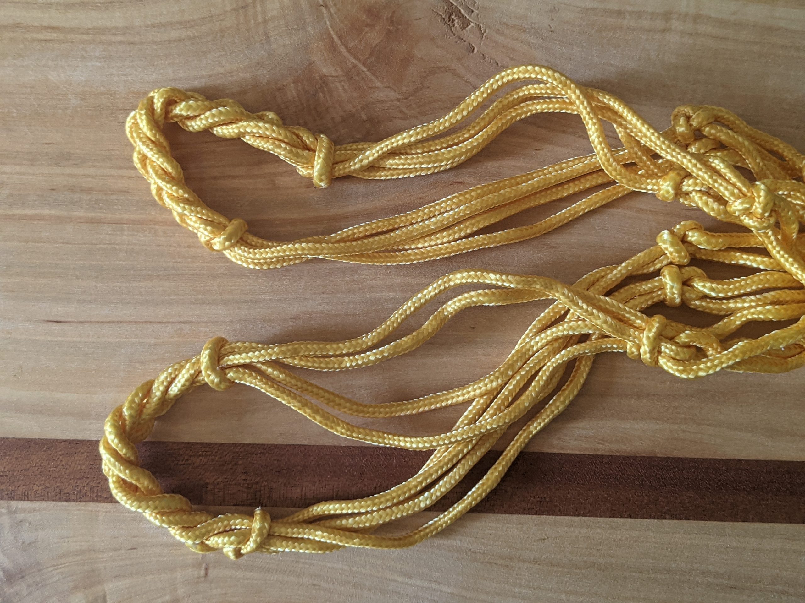 Hanging Net Feeder Toy - Image 4